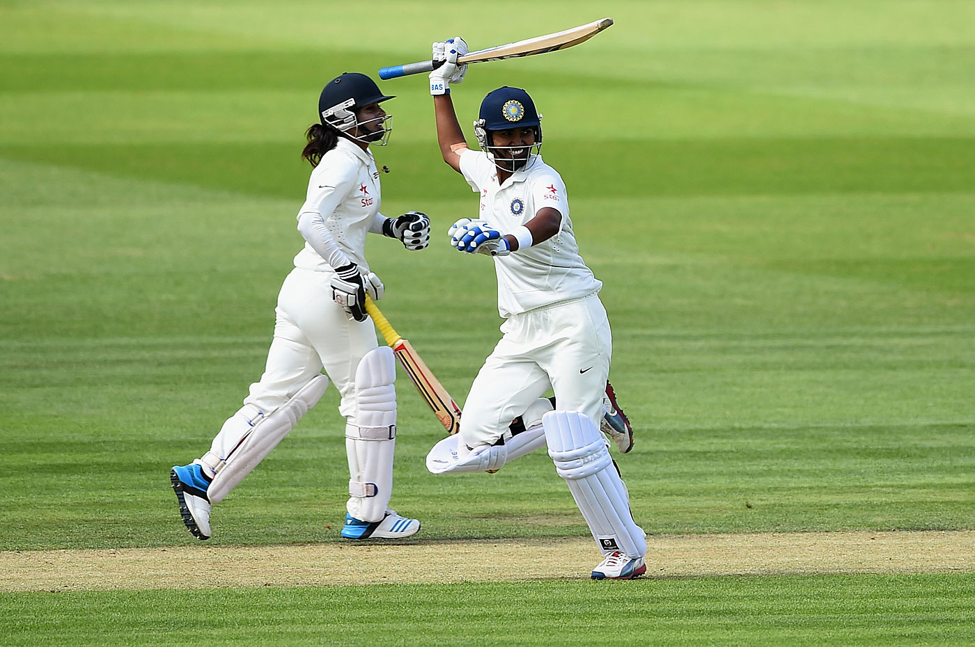 Shikha Pandey took India home with a four off Nat Sciver