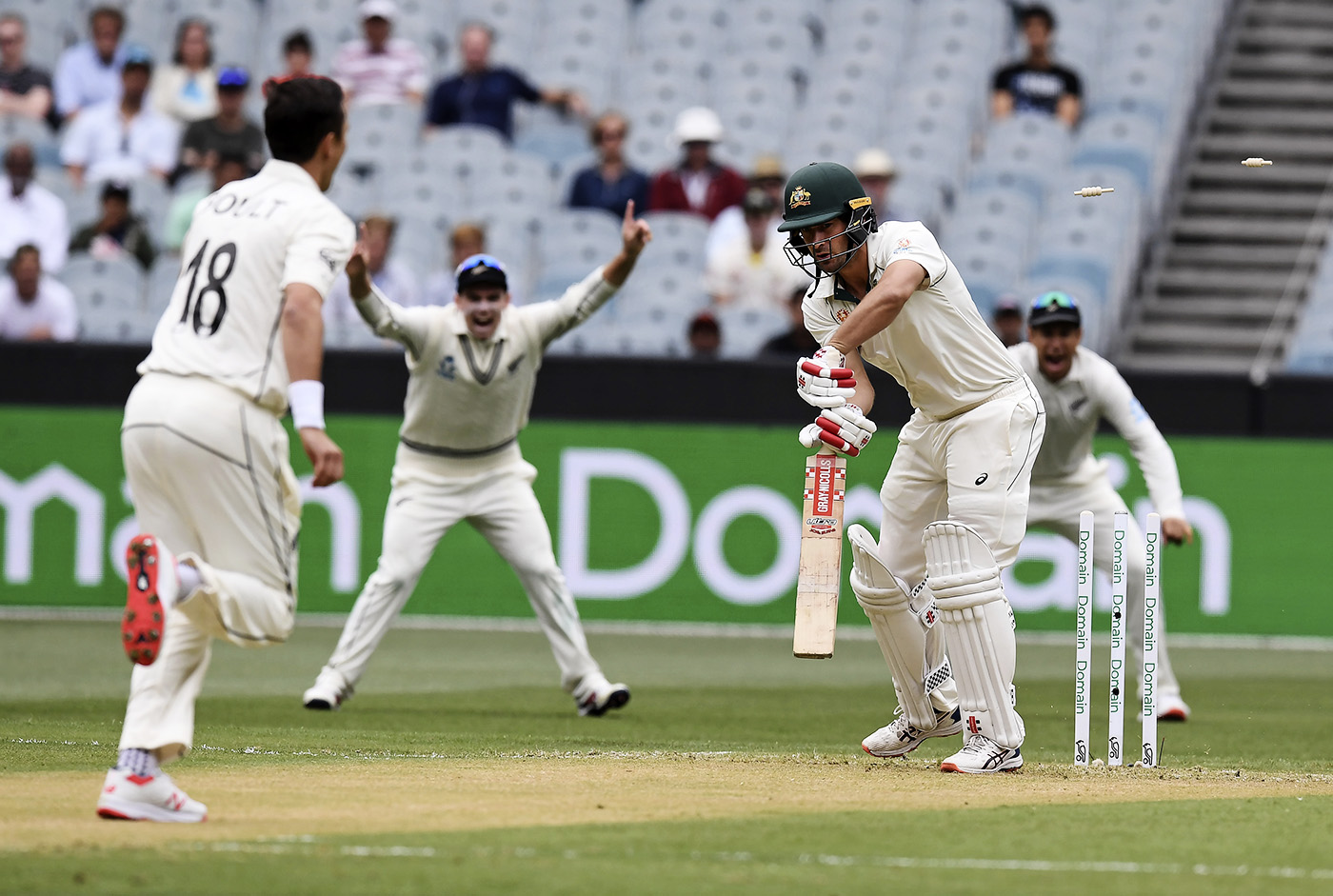 Boult bowls Joe Burns for a duck on Boxing Day, Melbourne, 2019