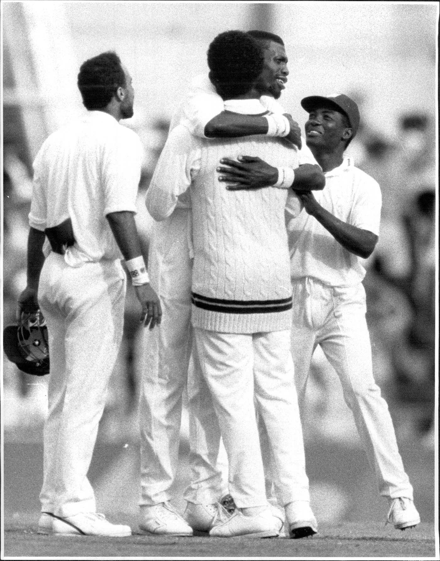 Curtly Ambrose took ten wickets in Adelaide and finished the tour as the Player of the Series with 33 at 16.42 from five Tests