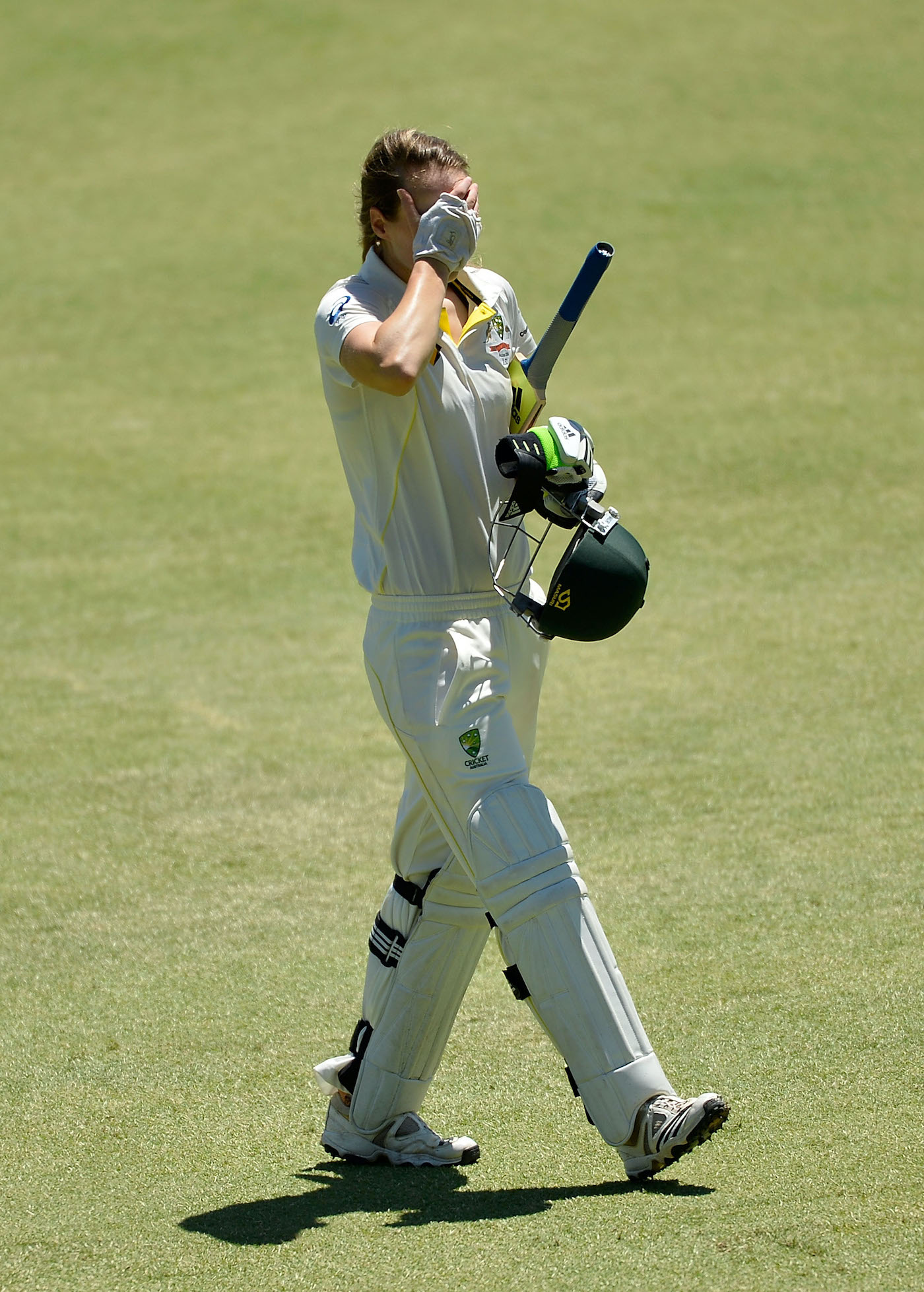 Ellyse Perry's wicket on the fourth day - she made 31 in a chase of 185 - triggered a collapse that led to a 61-run defeat for Australia in the Perth Test of 2014