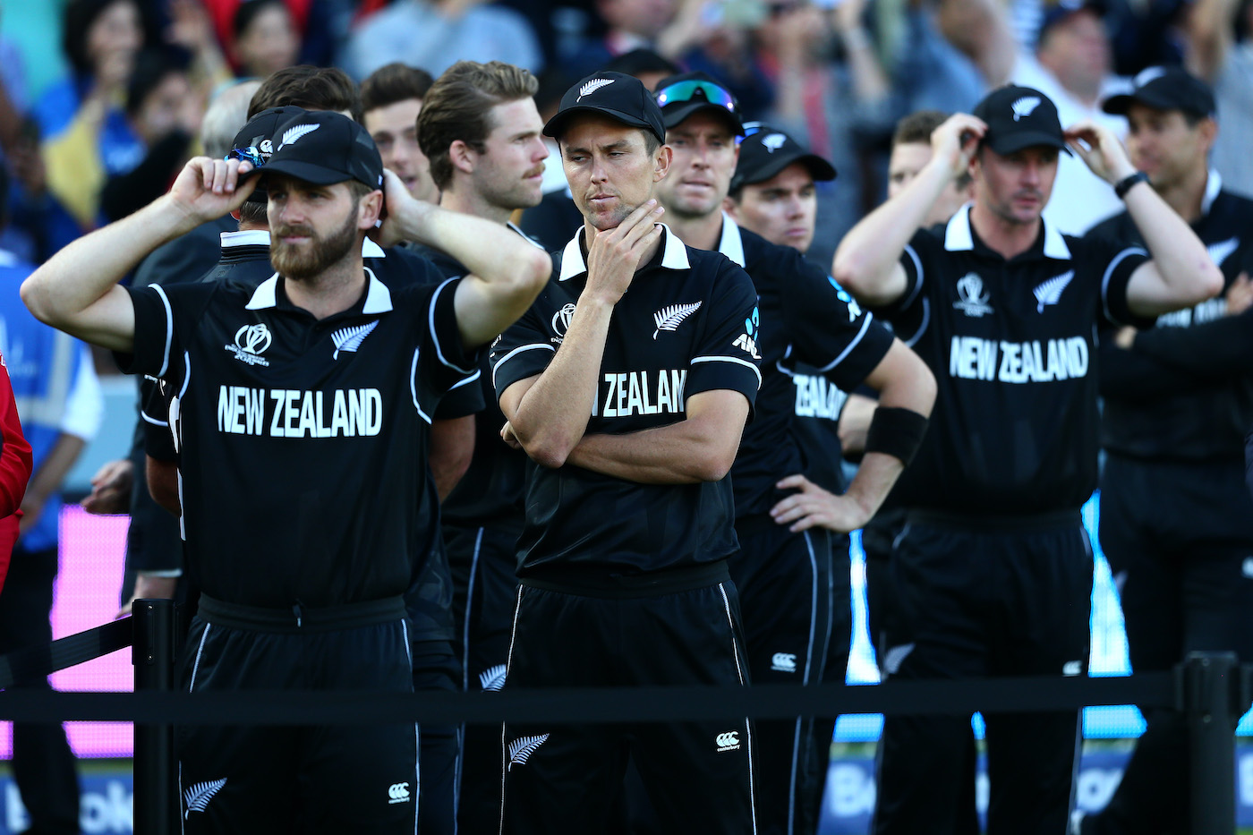 The losers who weren't: Williamson, Boult and Co on the sidelines at the presentation ceremony