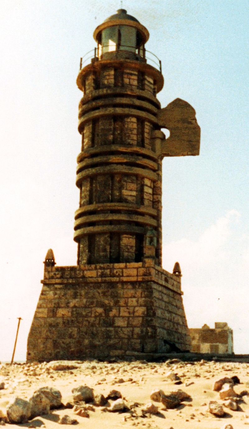 The lighthouse at Cape Guardafui, circa the 1930s. This file was derived from Guardafui Lighthouse.jpg, CC BY-SA 3.0