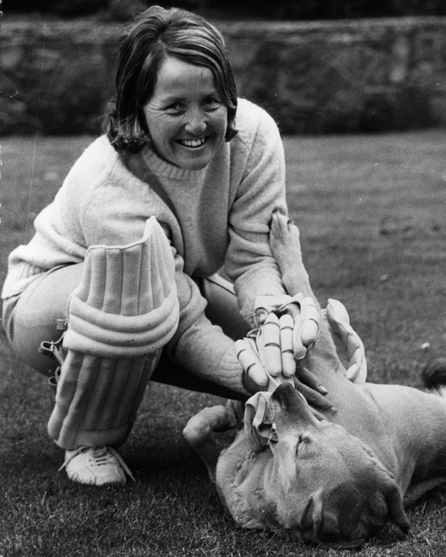 Rachael Heyhoe-Flint's Labrador makes a snack of her gloves