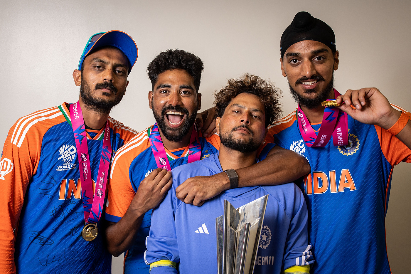 Axar, Mohammed Siraj, Kuldeep Yadav and Arshdeep Singh enjoy the T20 World Cup win